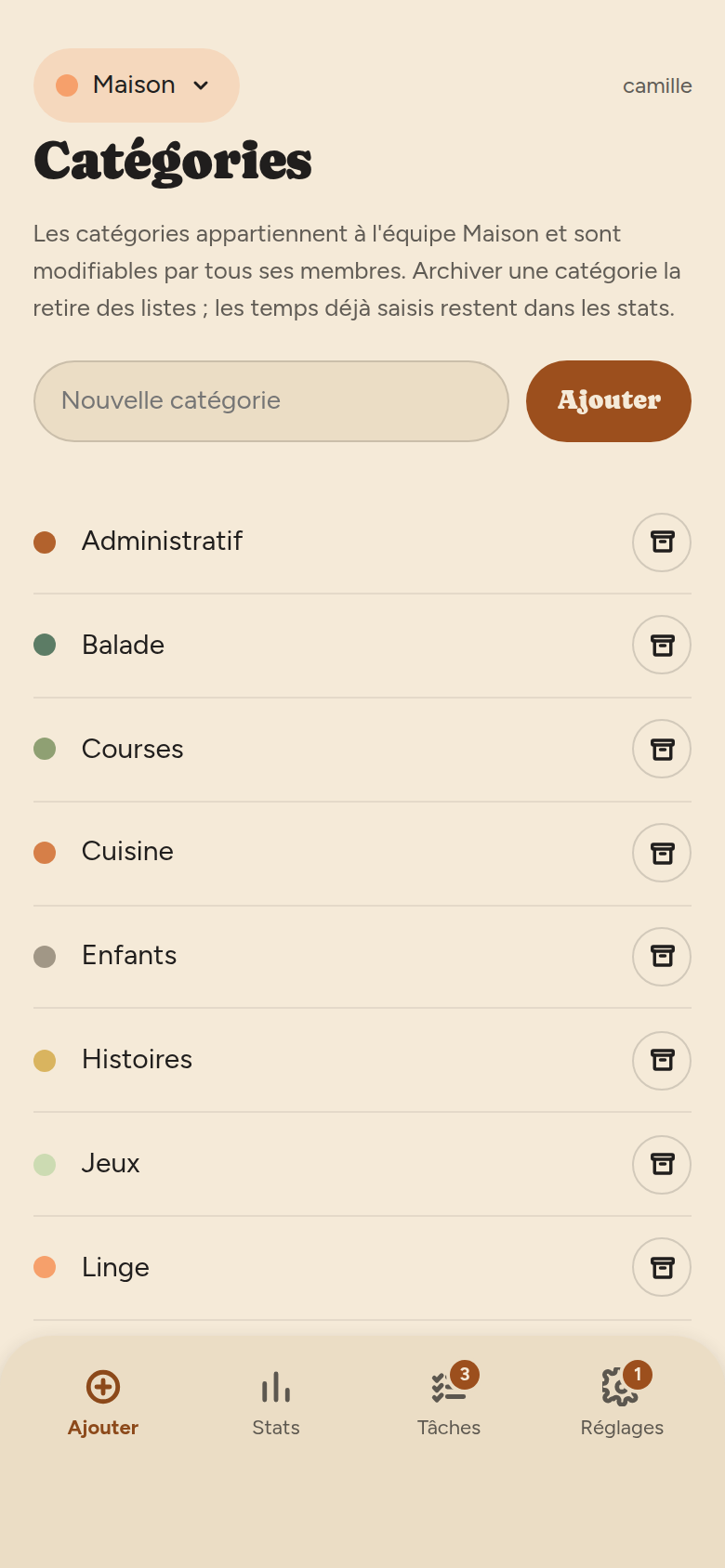 Écran Catégories : rappel que les catégories appartiennent à l'équipe, champ d'ajout, puis la liste des catégories avec leur couleur.